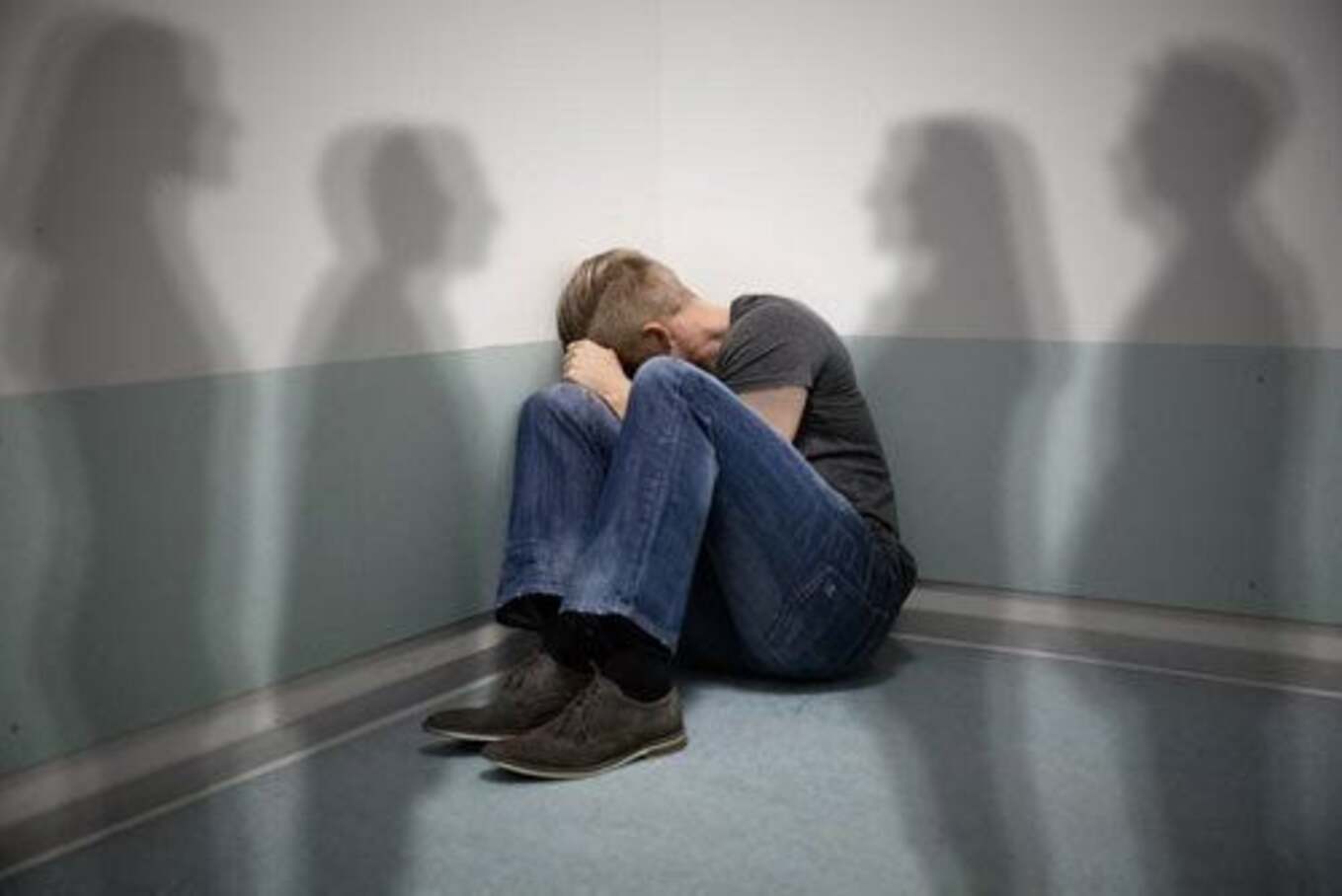 TÂM LÝ ÁM ẢNH VỀ KÍCH CỠ “CẬU NHỎ” – HỘI CHỨNG SMALL PENIS ANXIETY VÀ HỆ LỤY THẦM LẶNG